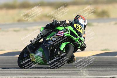 media/Oct-04-2025-CVMA (Sat) [[408bcdd6e4]]/Race 13-Amateur Supersport Open/